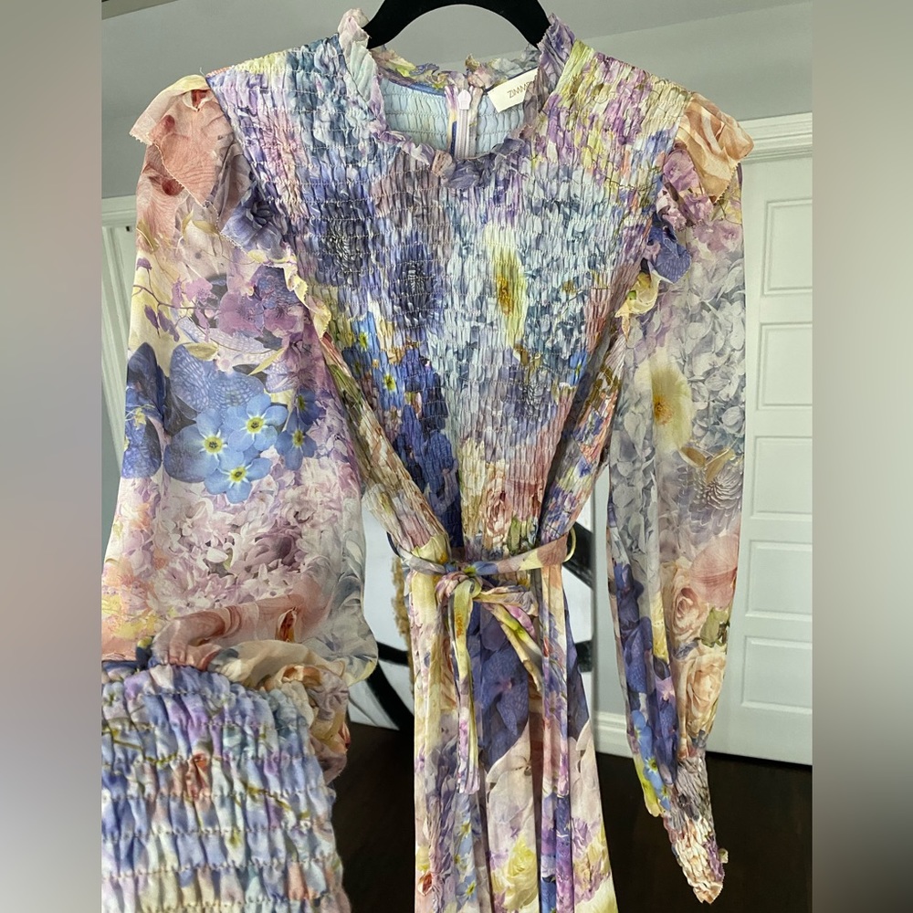 ZIMMERMANN MIDI Dress. - Picture 6 of 7